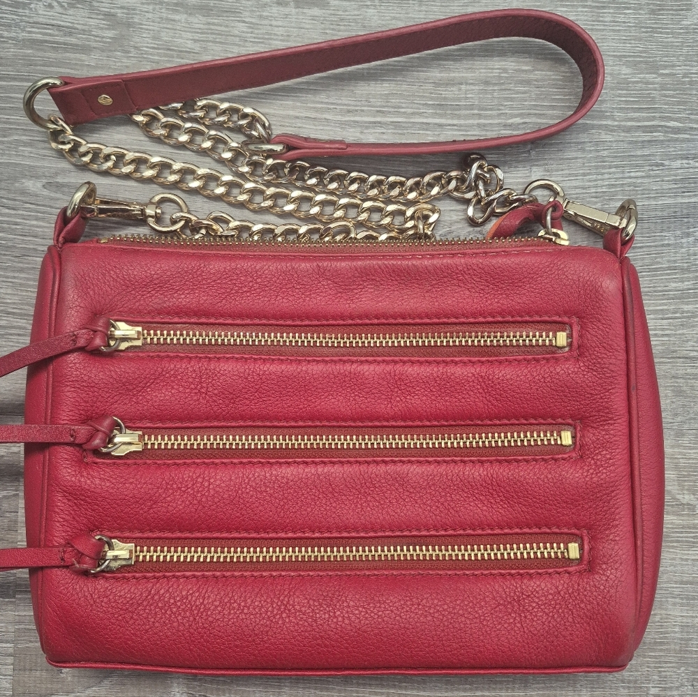 Vintage 90s Y2K Danier Leather Crossbody Chain/Zipper Purse Red Sz OS